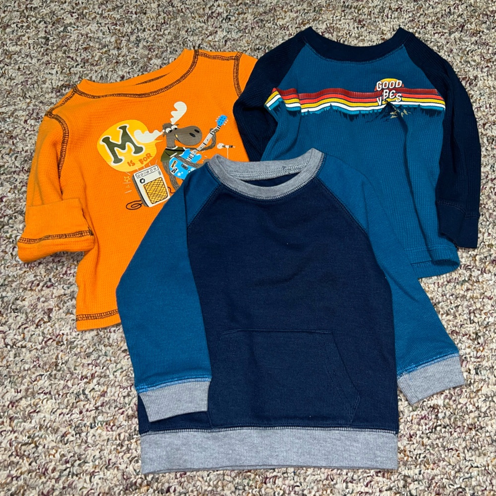 Toddler boys 18 month long‎ sleeve thermals, Lot of 3 shirts winter
